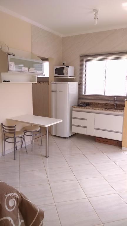 Aries Apart Hotel Bauru Phòng bức ảnh